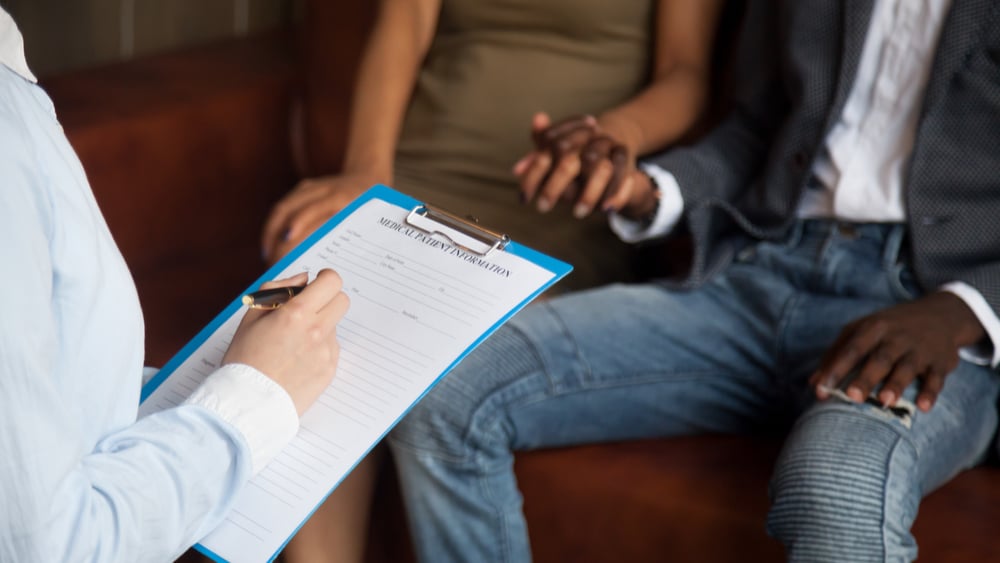 Evening IOP for Drug Rehab North Jersey Recovery Center - As part of evening IOP for drug rehab treatment, a couple is engaging in family therapy to help rebuild their relationship after it was strained because of drug addiction.